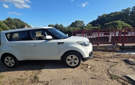 KIA Soul II рестайлинг, 2018 год, 1 013 000 рублей, 10 фотография