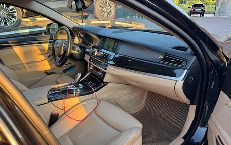 BMW 5 серия, 2013 год, 2 250 000 рублей, 18 фотография