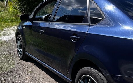 Volkswagen Polo VI (EU Market), 2012 год, 450 000 рублей, 2 фотография