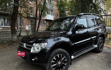 Mitsubishi Pajero IV, 2007 год, 1 900 000 рублей, 2 фотография
