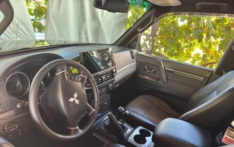 Mitsubishi Pajero IV, 2007 год, 1 900 000 рублей, 6 фотография