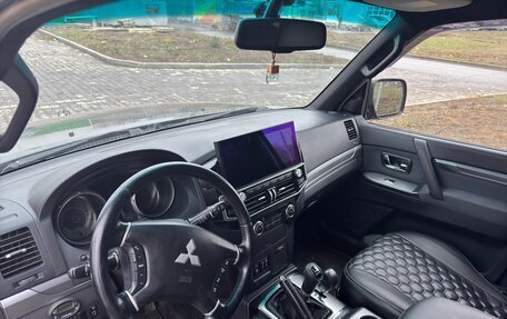 Mitsubishi Pajero IV, 2007 год, 1 900 000 рублей, 9 фотография