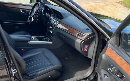 Mercedes-Benz E-Класс, 2014 год, 2 350 000 рублей, 13 фотография