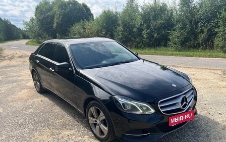 Mercedes-Benz E-Класс, 2014 год, 2 350 000 рублей, 10 фотография