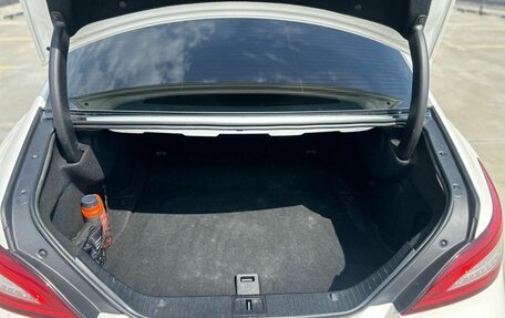 Mercedes-Benz CLS, 2014 год, 2 400 000 рублей, 24 фотография