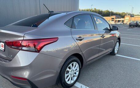 Hyundai Solaris II рестайлинг, 2018 год, 1 200 000 рублей, 4 фотография