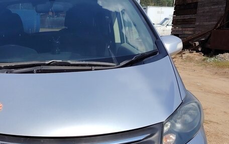 Honda Freed I, 2010 год, 1 150 000 рублей, 7 фотография