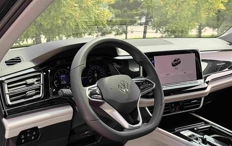Volkswagen Teramont I, 2024 год, 5 000 000 рублей, 8 фотография