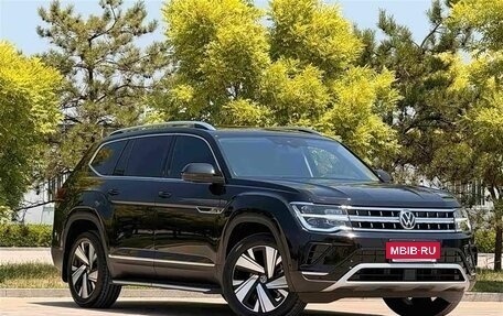 Volkswagen Teramont I, 2024 год, 5 000 000 рублей, 3 фотография