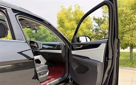 Volkswagen Teramont I, 2024 год, 5 000 000 рублей, 17 фотография