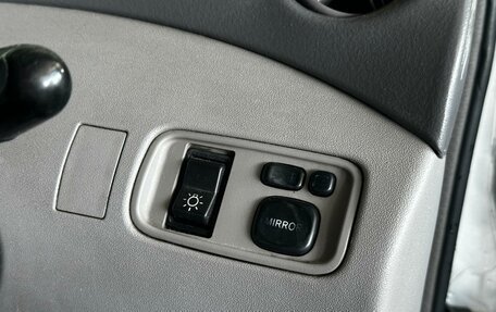 Toyota Platz, 2000 год, 175 000 рублей, 9 фотография