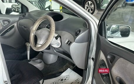 Toyota Platz, 2000 год, 175 000 рублей, 7 фотография