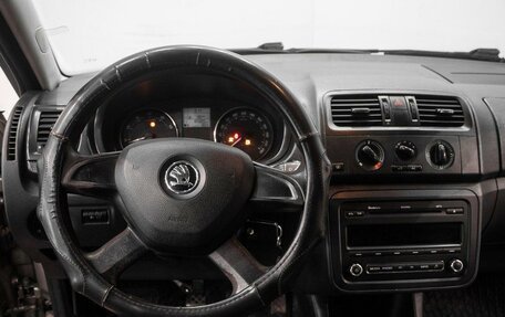 Skoda Fabia II, 2013 год, 600 000 рублей, 9 фотография