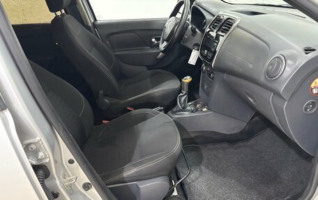 Renault Logan II, 2016 год, 520 000 рублей, 13 фотография