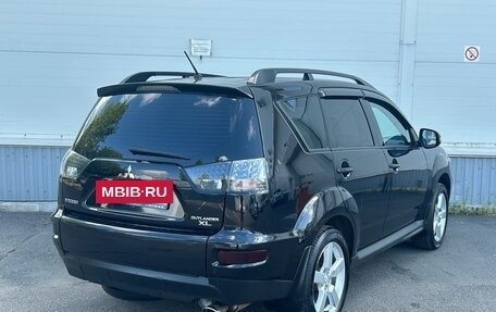 Mitsubishi Outlander III рестайлинг 3, 2011 год, 1 299 000 рублей, 7 фотография