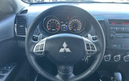 Mitsubishi Outlander III рестайлинг 3, 2011 год, 1 299 000 рублей, 14 фотография