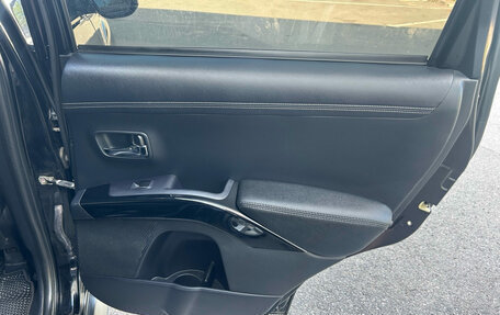 Mitsubishi Outlander III рестайлинг 3, 2011 год, 1 299 000 рублей, 21 фотография