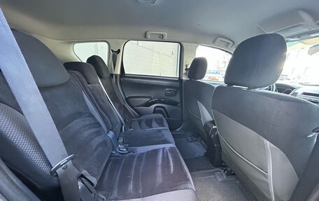 Mitsubishi Outlander III рестайлинг 3, 2011 год, 1 299 000 рублей, 20 фотография