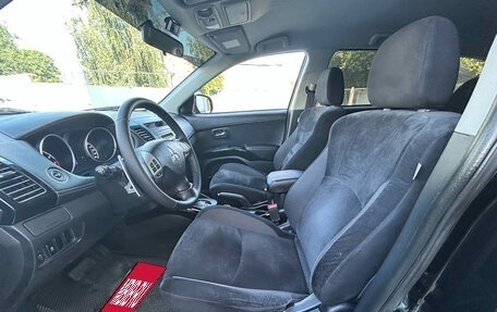 Mitsubishi Outlander III рестайлинг 3, 2011 год, 1 299 000 рублей, 10 фотография