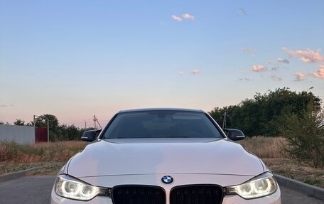 BMW 3 серия, 2012 год, 1 950 000 рублей, 2 фотография