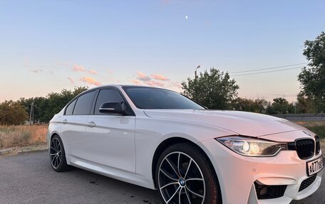 BMW 3 серия, 2012 год, 1 950 000 рублей, 6 фотография