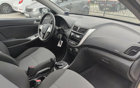 Hyundai Solaris II рестайлинг, 2014 год, 725 000 рублей, 13 фотография