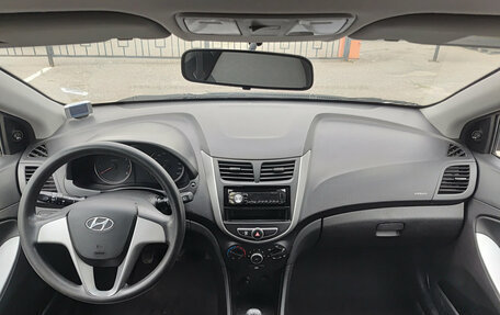 Hyundai Solaris II рестайлинг, 2014 год, 725 000 рублей, 17 фотография