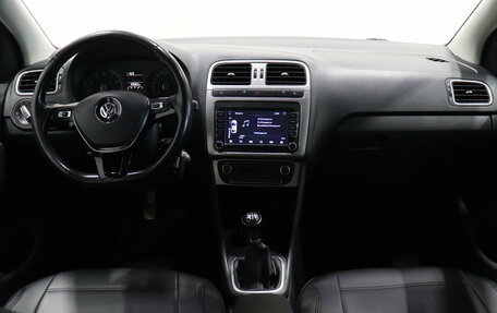 Volkswagen Polo VI (EU Market), 2017 год, 1 042 000 рублей, 7 фотография