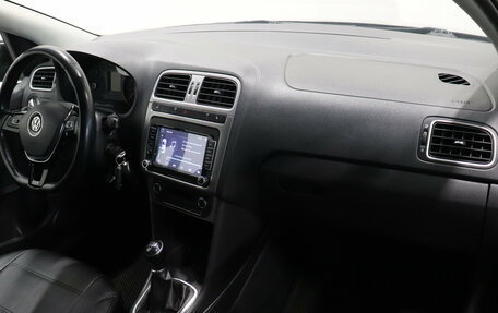 Volkswagen Polo VI (EU Market), 2017 год, 1 042 000 рублей, 6 фотография