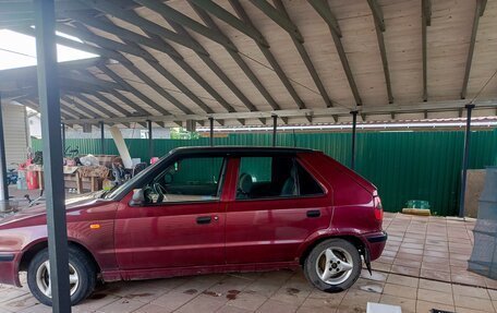 Skoda Felicia I рестайлинг, 1998 год, 100 000 рублей, 6 фотография
