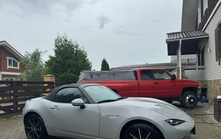 Mazda MX-5, 2024 год, 6 200 000 рублей, 2 фотография