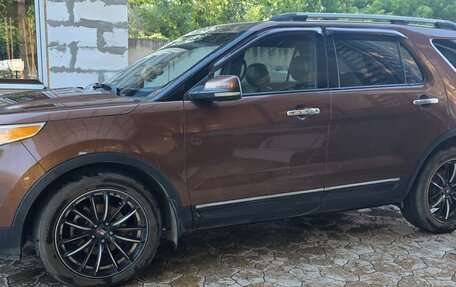 Ford Explorer VI, 2011 год, 1 270 000 рублей, 7 фотография