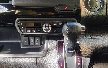 Honda N-BOX II, 2021 год, 1 350 000 рублей, 16 фотография