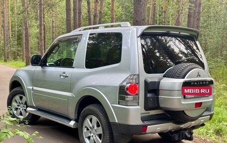 Mitsubishi Pajero IV, 2007 год, 1 900 000 рублей, 3 фотография