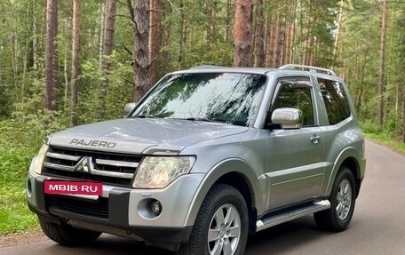 Mitsubishi Pajero IV, 2007 год, 1 900 000 рублей, 5 фотография
