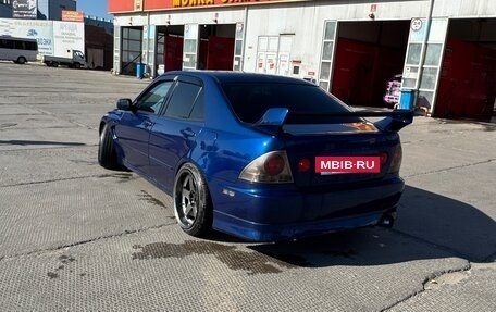 Toyota Altezza, 1999 год, 1 350 000 рублей, 3 фотография