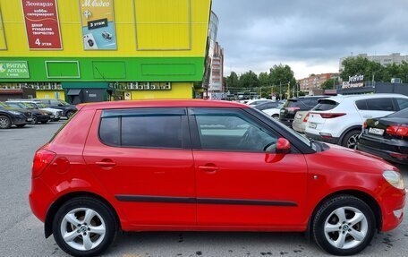 Skoda Fabia II, 2011 год, 675 000 рублей, 3 фотография