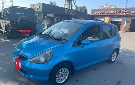 Honda Fit III, 2001 год, 315 000 рублей, 2 фотография