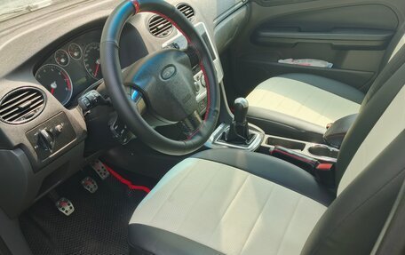 Ford Focus II рестайлинг, 2006 год, 400 000 рублей, 2 фотография