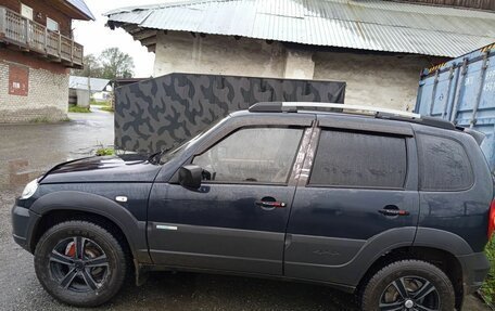 Chevrolet Niva I рестайлинг, 2011 год, 350 000 рублей, 3 фотография