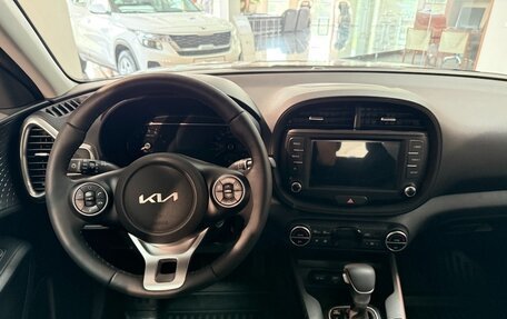 KIA Soul III, 2022 год, 2 600 000 рублей, 10 фотография