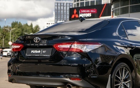 Toyota Camry, 2021 год, 3 328 000 рублей, 19 фотография