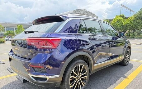 Volkswagen T-Roc I, 2022 год, 1 654 098 рублей, 6 фотография