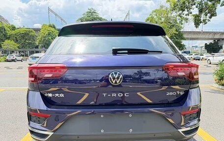 Volkswagen T-Roc I, 2022 год, 1 654 098 рублей, 5 фотография
