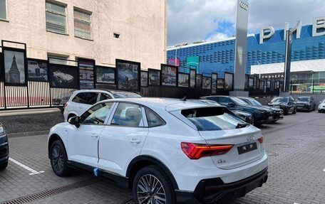 Audi Q3 Sportback, 2021 год, 3 999 000 рублей, 2 фотография