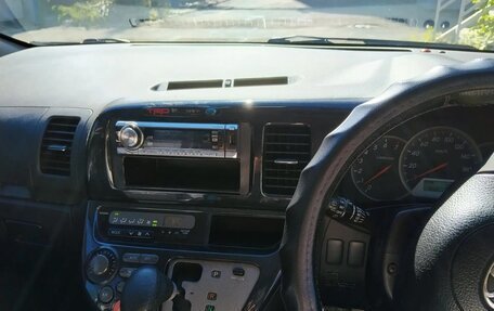 Toyota Wish II, 2003 год, 560 000 рублей, 8 фотография