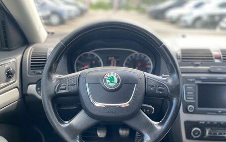 Skoda Octavia, 2011 год, 750 000 рублей, 11 фотография