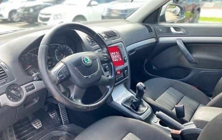 Skoda Octavia, 2011 год, 750 000 рублей, 8 фотография