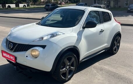 Nissan Juke II, 2012 год, 900 000 рублей, 1 фотография