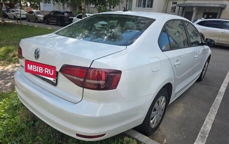 Volkswagen Jetta VI, 2016 год, 1 020 000 рублей, 4 фотография
